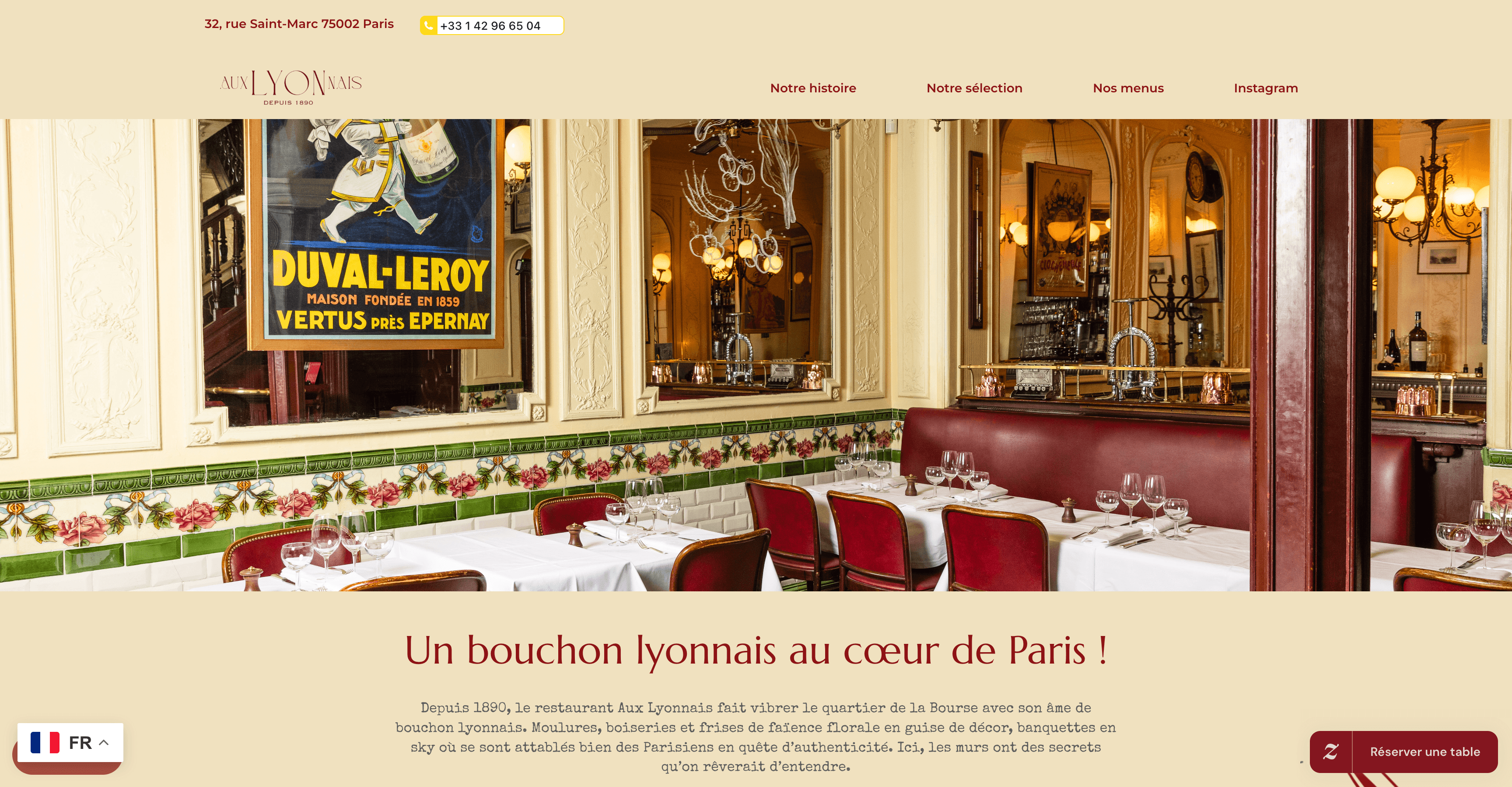 Page d’accueil du restaurant Aux Lyonnais et sa salle parisienne