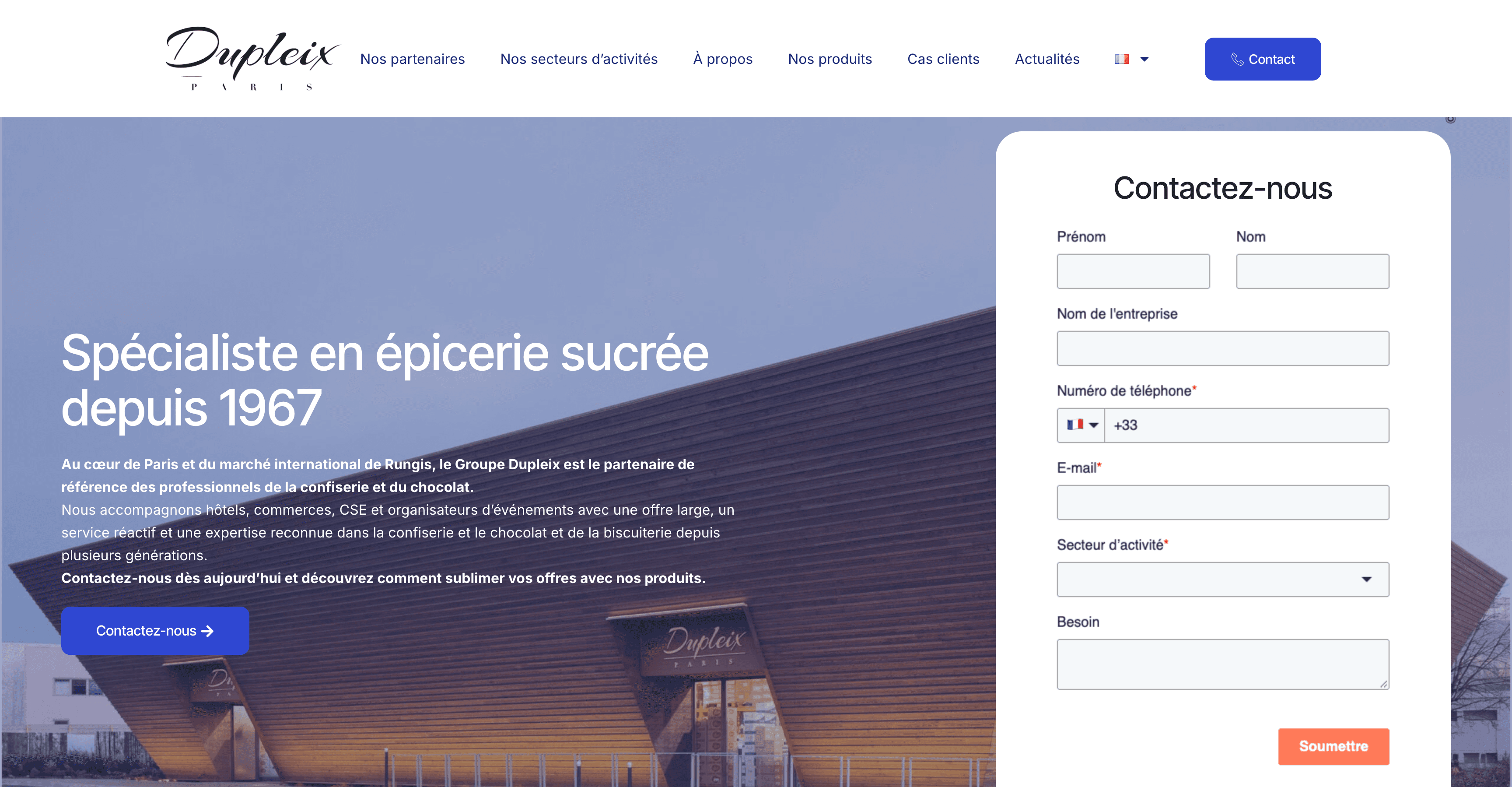 Page d’accueil du Groupe Dupleix avec le titre « Spécialiste en épicerie sucrée depuis 1967 » et un formulaire de contact