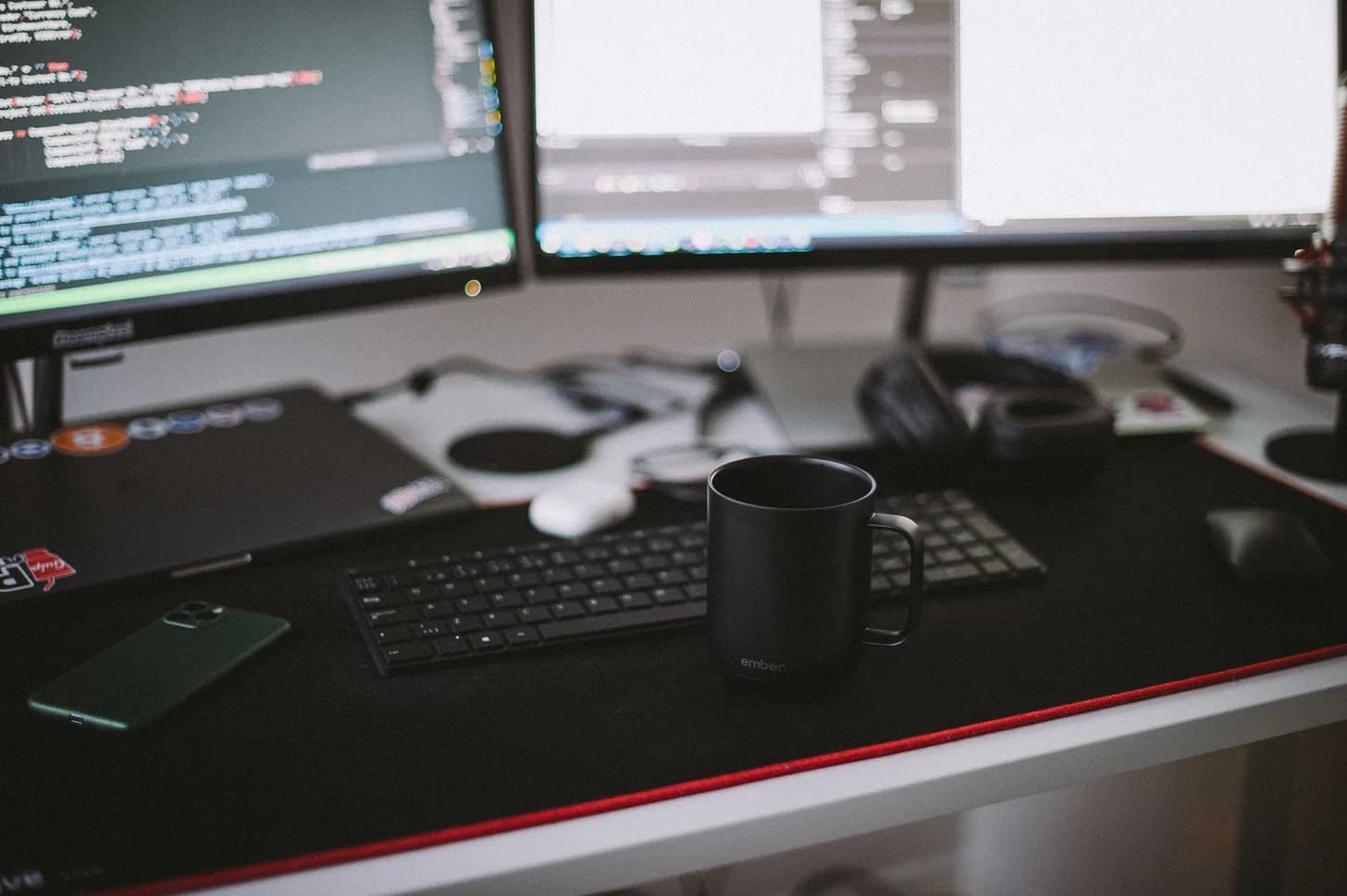 Claude Code ou Codex pour créer un site : comparatif 2026