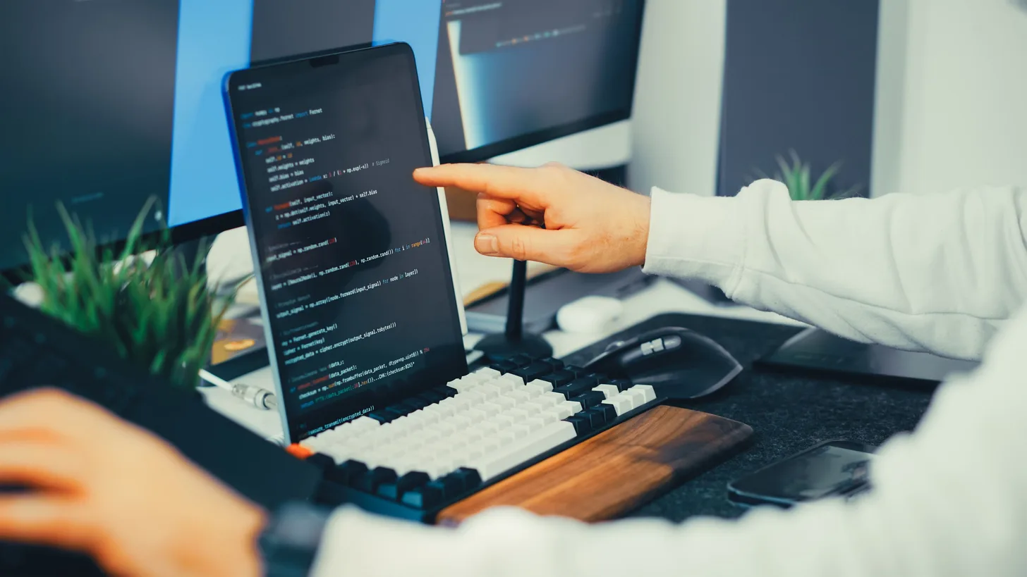 Input date qui déborde en grille CSS : le vrai correctif